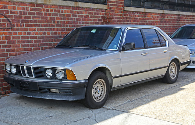 BMW 7 E23