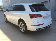 Vonóhorog Audi Q5 2017- , 2 csavarral rögzítve, Aragon (2)