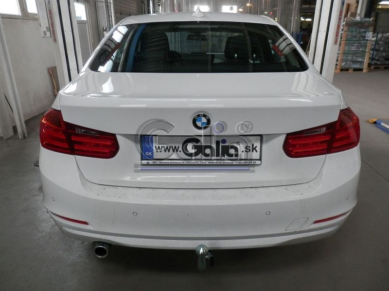 Vonóhorog BMW 3-serie sedan 2014/03-2019/02 (F30), Levehető bajonett, Galia