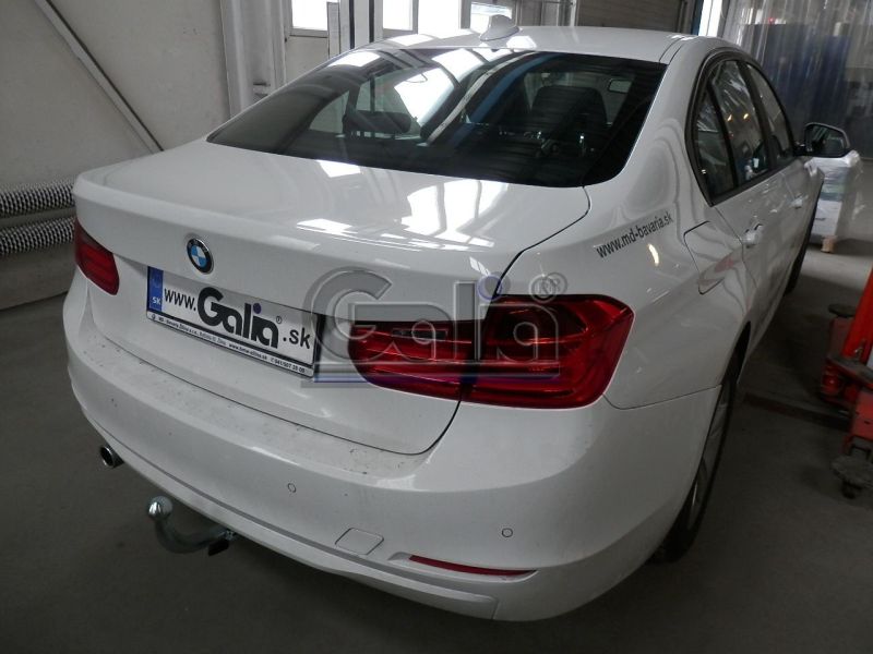 Vonóhorog BMW 3-serie sedan 2014/03-2019/02 (F30), Levehető bajonett, Galia