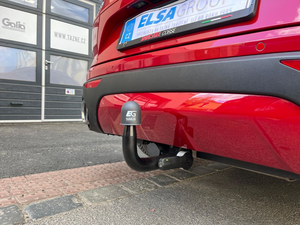 Vonóhorog Alfa Romeo Stelvio 16-, függőlegesen