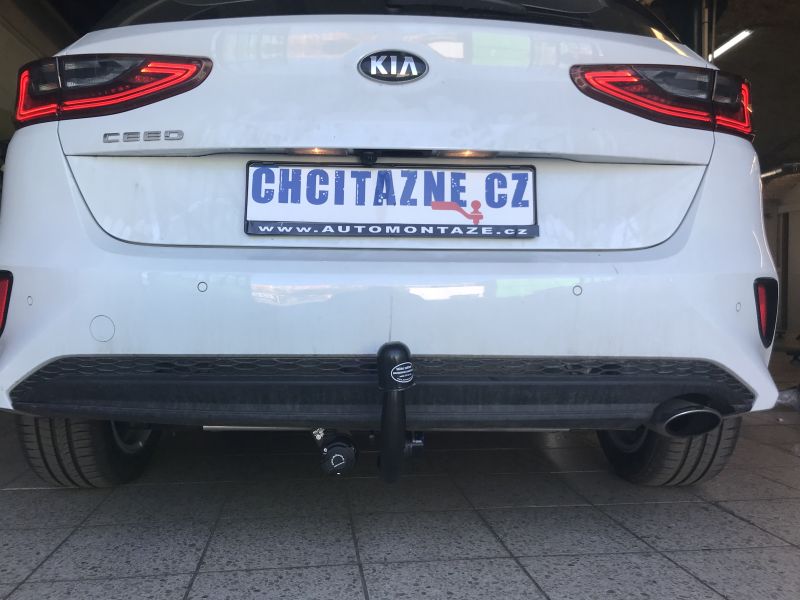 Vonóhorog Kia Ceed HB 5dv. 2018/07-2020/12 (CD), Függőleges, AUTO-HAK