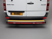 Ütésálló lépés Ford Transit Custom / VW T7 23-, fekete, Rhino ImpactStep (12)
