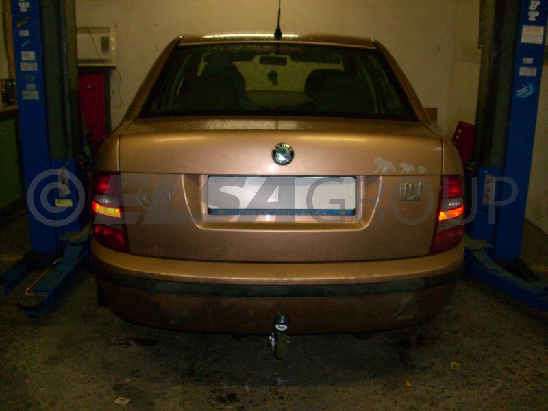 Vonóhorog Škoda Fabia kombi 2000-2008 (I), 2 csavarral rögzítve, Galia