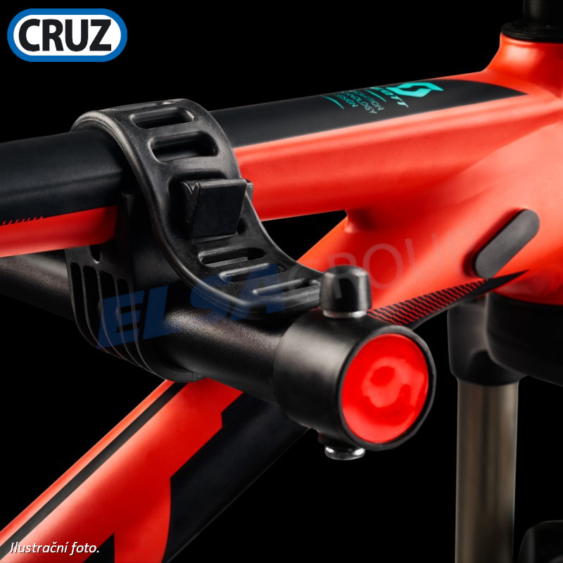 Cruz Frame - 4 kerék, vonóhorogra szerelve